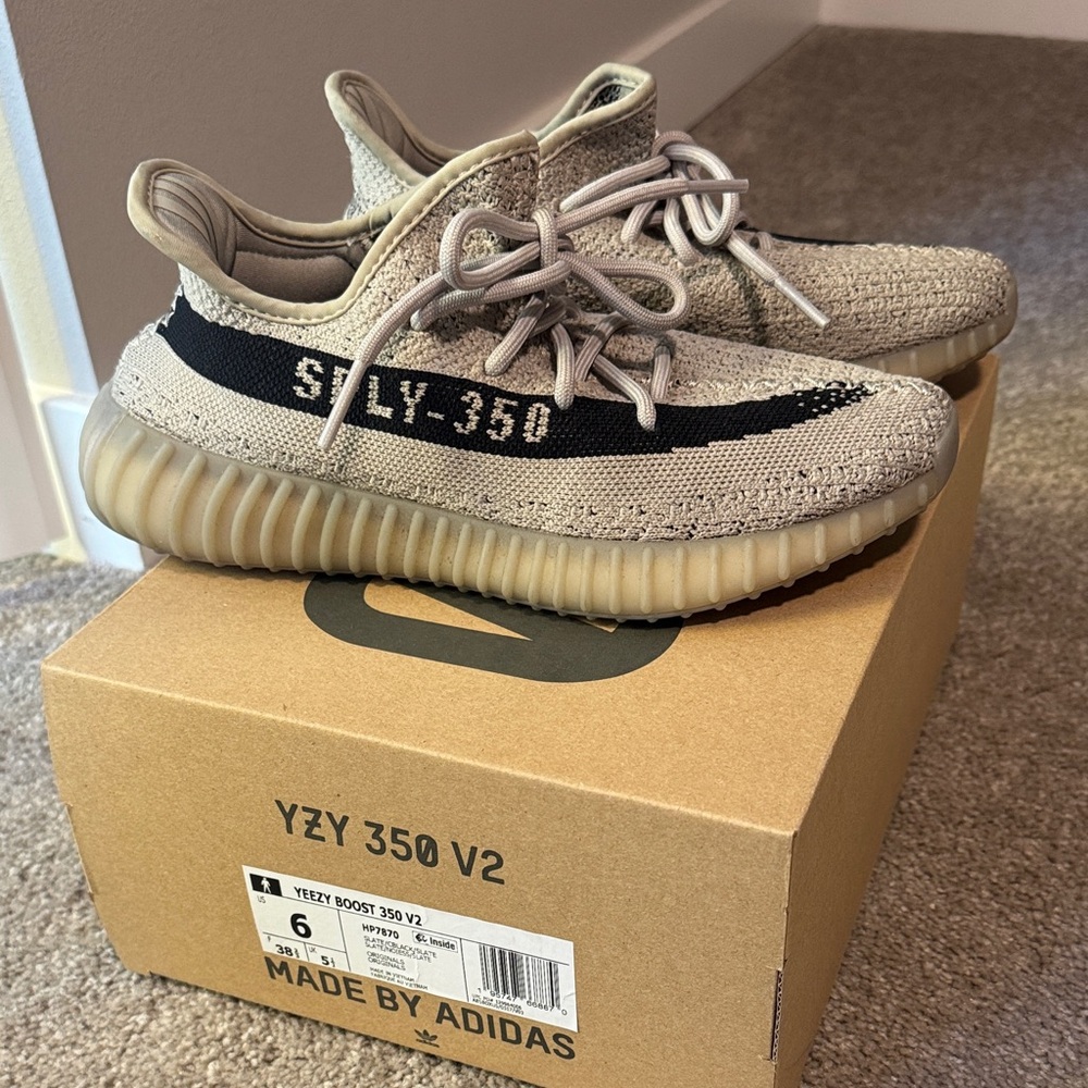 Yeezy 350 v2 slate